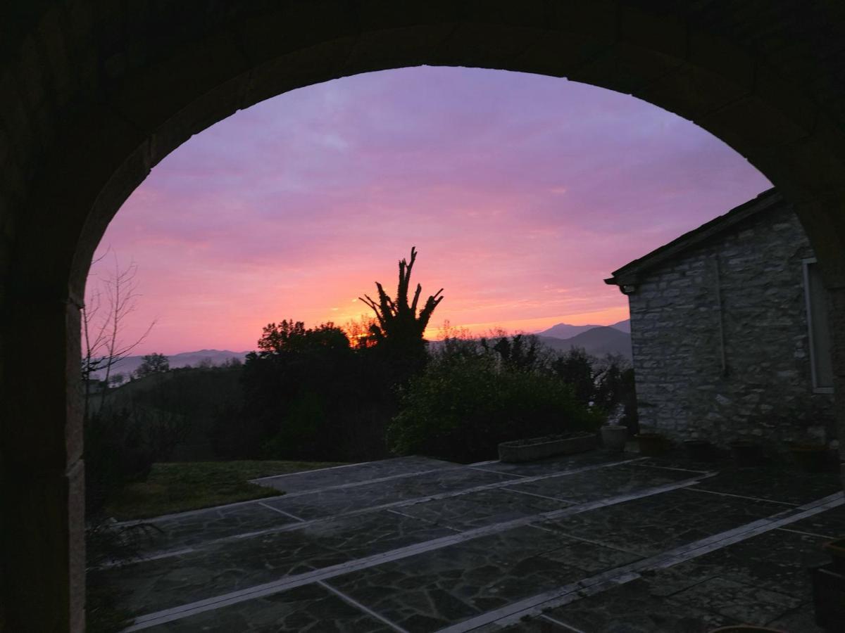 Agriturismo Del Frontino - Lo Studio Acqualagna Dış mekan fotoğraf